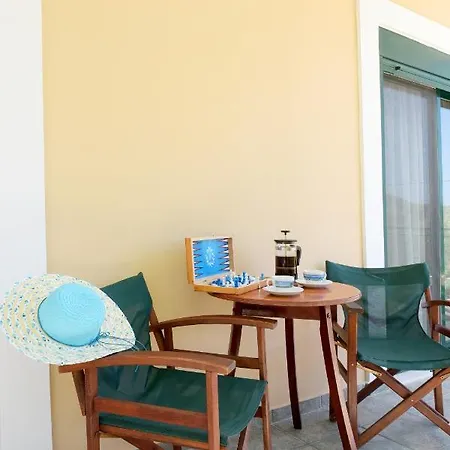 Athina's In Olive Grove Φαληράκι